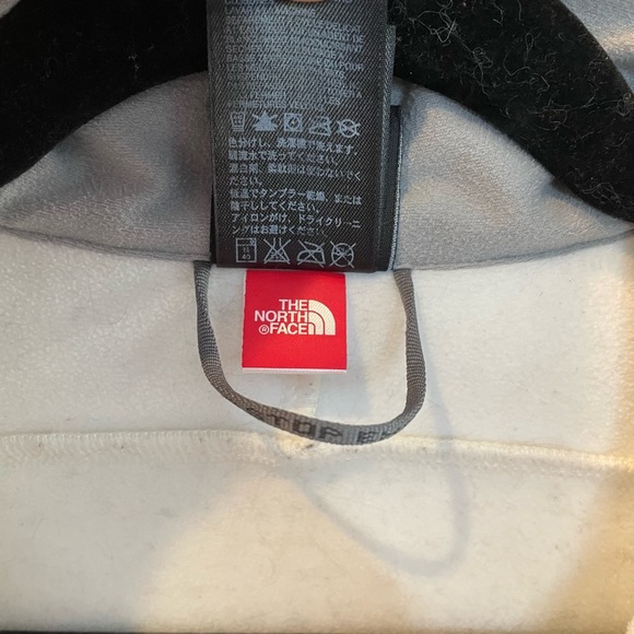 White The North Face Apex Jacket - Picture 9 of 10
